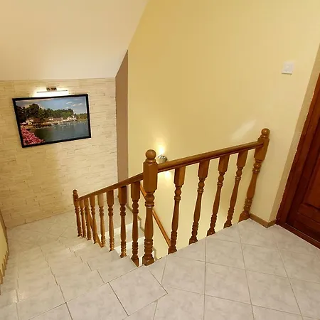 Brill Apartmanhaz Heviz